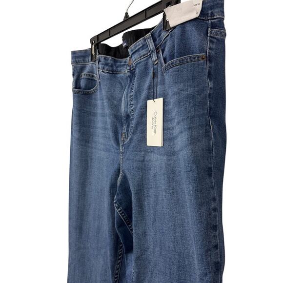 Calvin Klein Jeans High Rise Demi Boot Cut Medium Wash Jeans NWT Womens sz 20 W - Picture 10 of 16